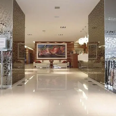 מלון Smy 4*