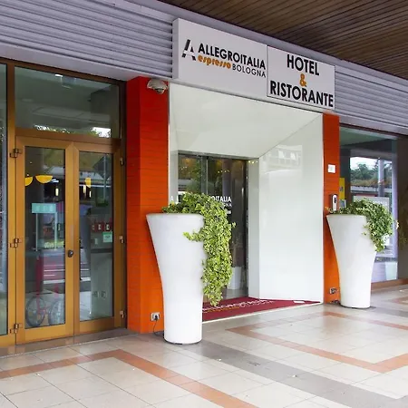 Smy Hotel 4*